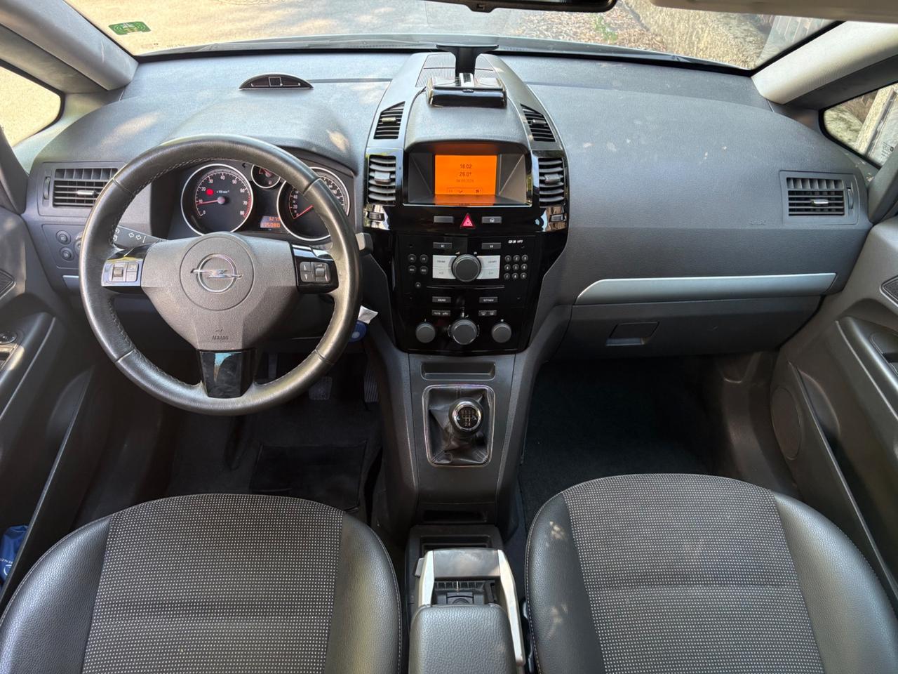 Opel Zafira 1.8 16V GPL-TECH Cosmo 7 POSTI