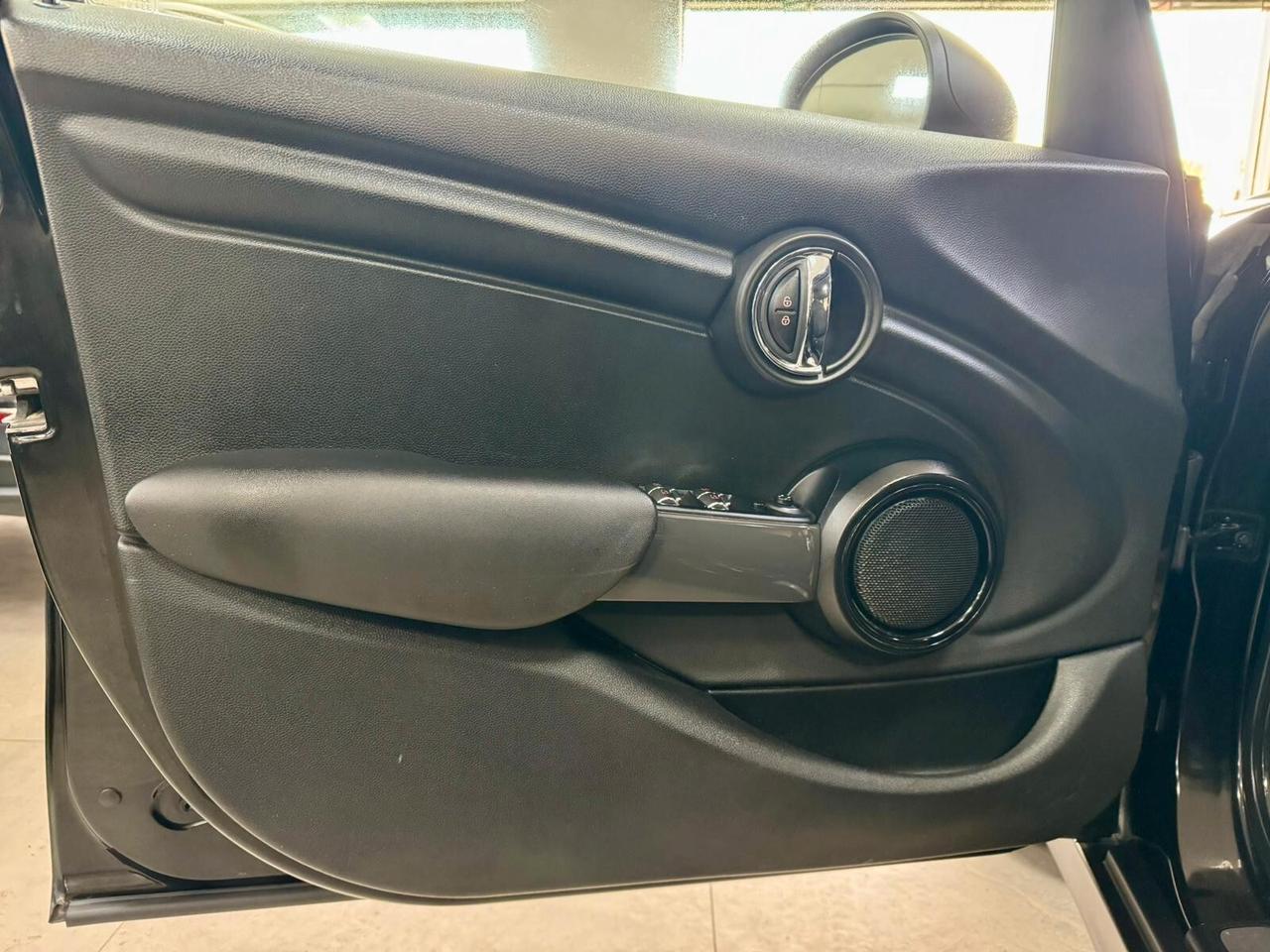 Mini One D 1.5 95cv 2018