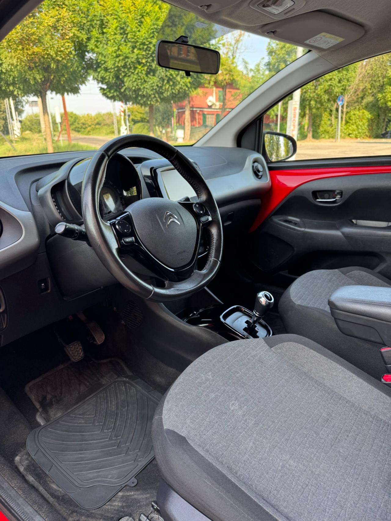 Citroen C1 VTi 68 5 porte cambio automatico