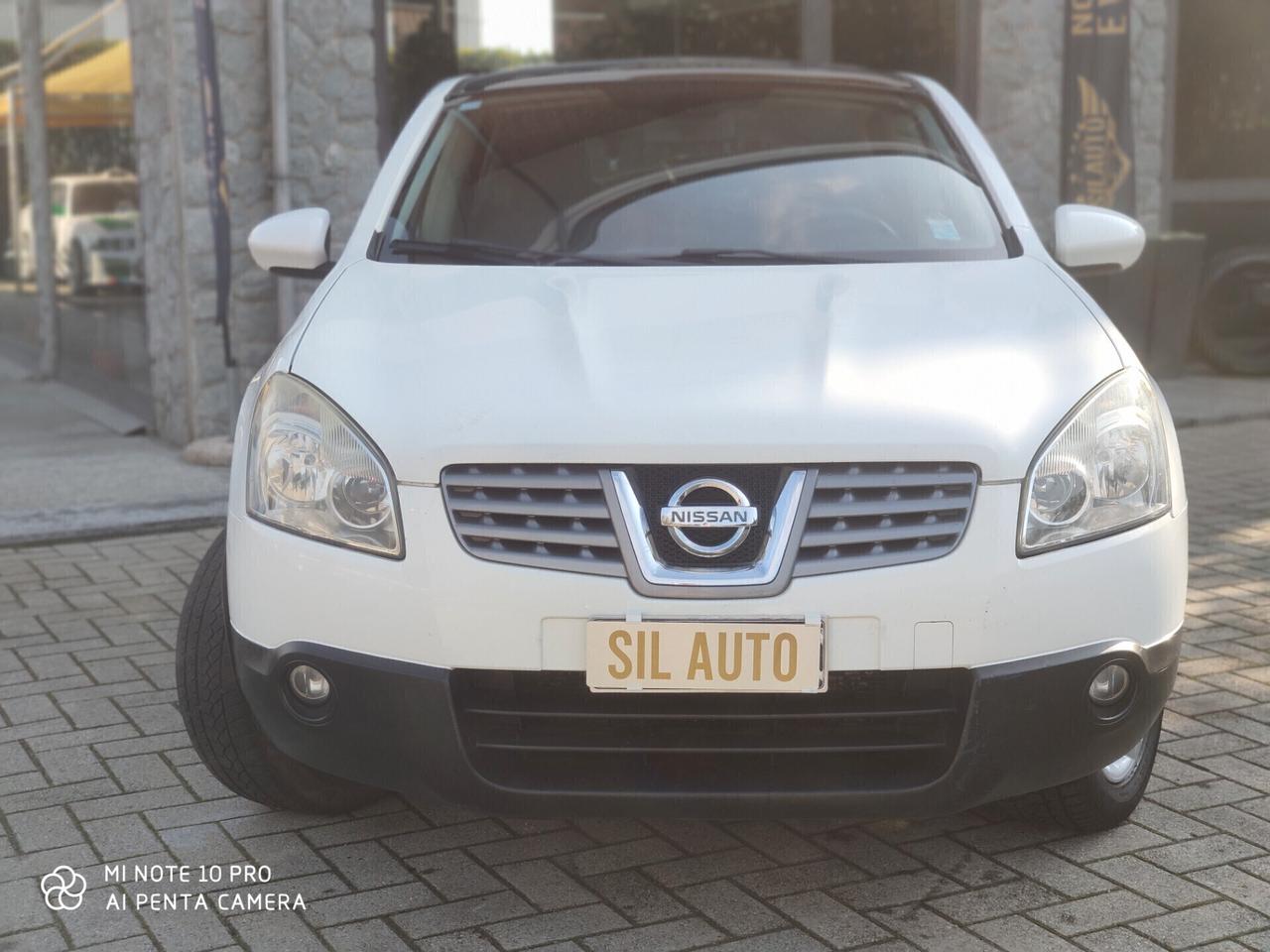 Nissan Qashqai / 2.0, 140CV /BENZ.