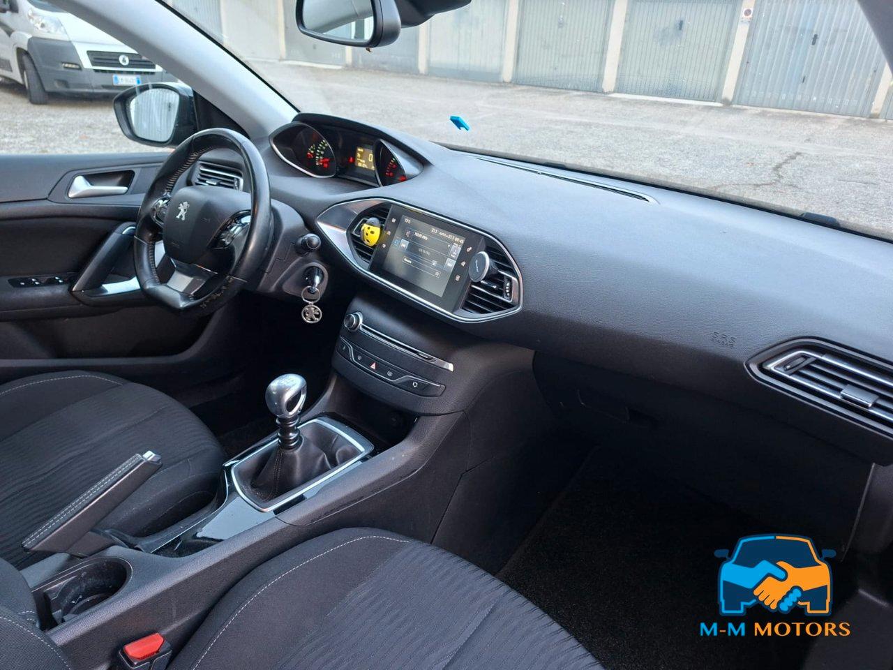 Peugeot 308 5 Porte 308 5p 1.6 e-hdi 8v Active s&s 115cv