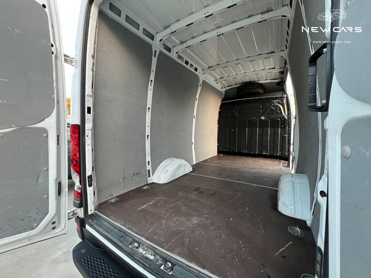 Iveco Daily 35S14SA8V 2.3HPT PLM-TM HI-MATIC