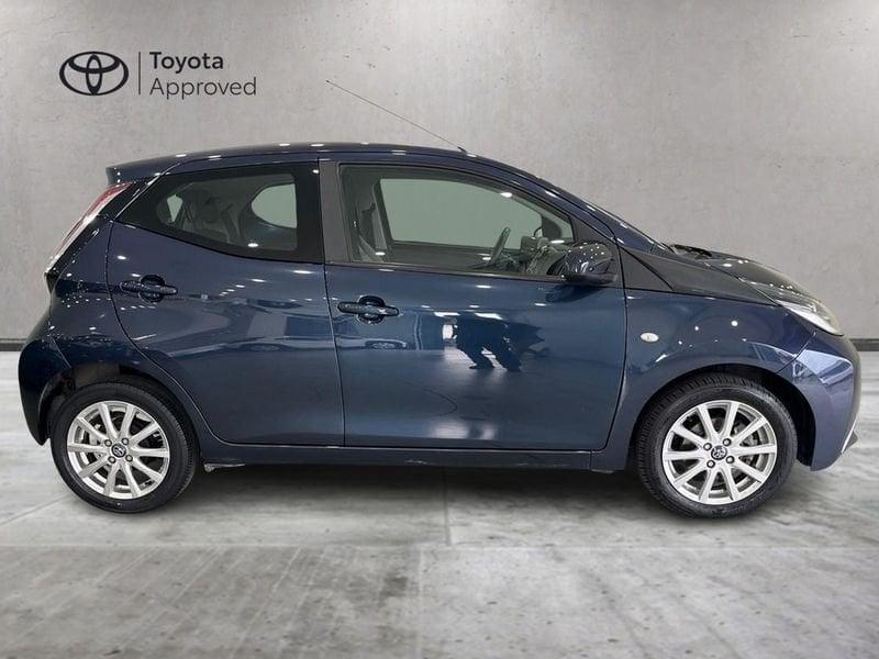Toyota Aygo Aygo 5p 1.0 x-play m-mt