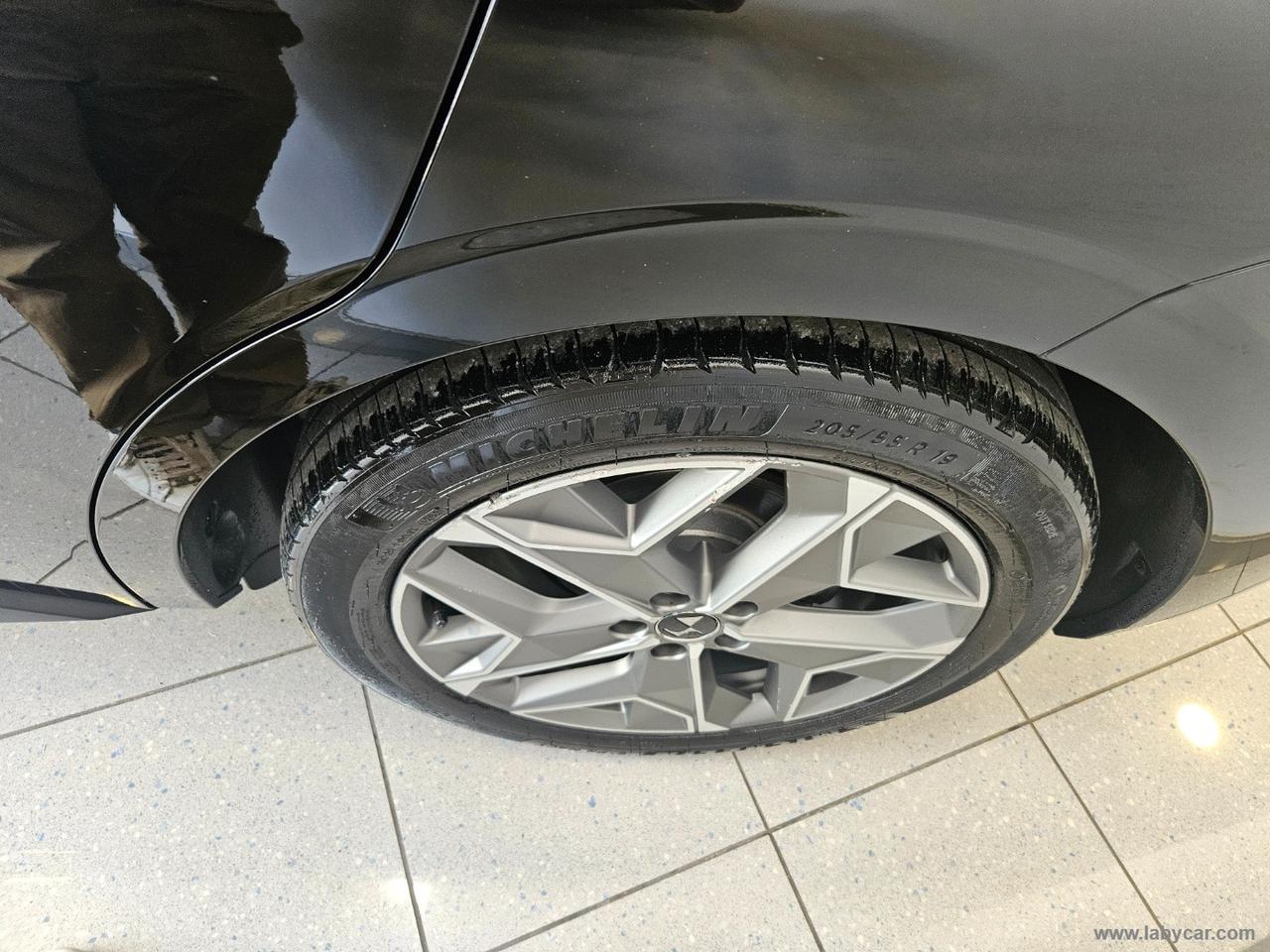 DS AUTOMOBILES DS 4 BlueHDi 130 aut. Esprit de Voyage