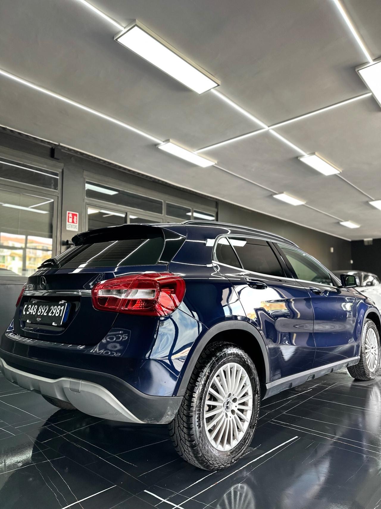 Mercedes-benz GLA 200 d Automatic Premium