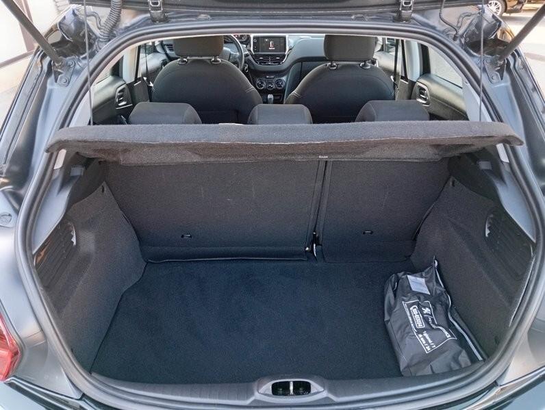 Peugeot 208 PureTech 82 5 porte Allure