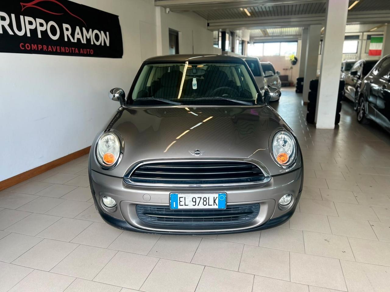 Mini 1.6 16V One (72kW)