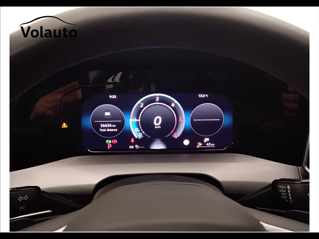 VOLKSWAGEN Golf VIII 2024 - Golf 2.0 tdi Style 150cv dsg