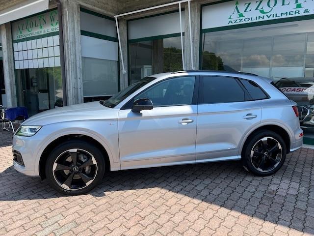 Audi Q5 40 TDI quattro S tronic S line,Acc,20",Gancio,Led