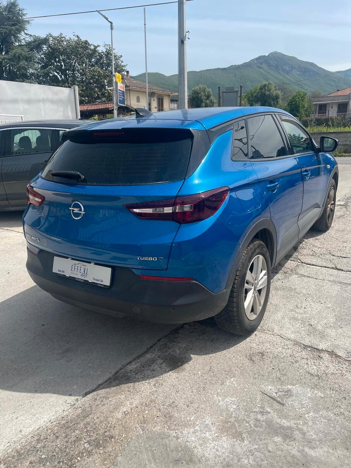 Opel Crossland X 1.5 Diesel 130cv