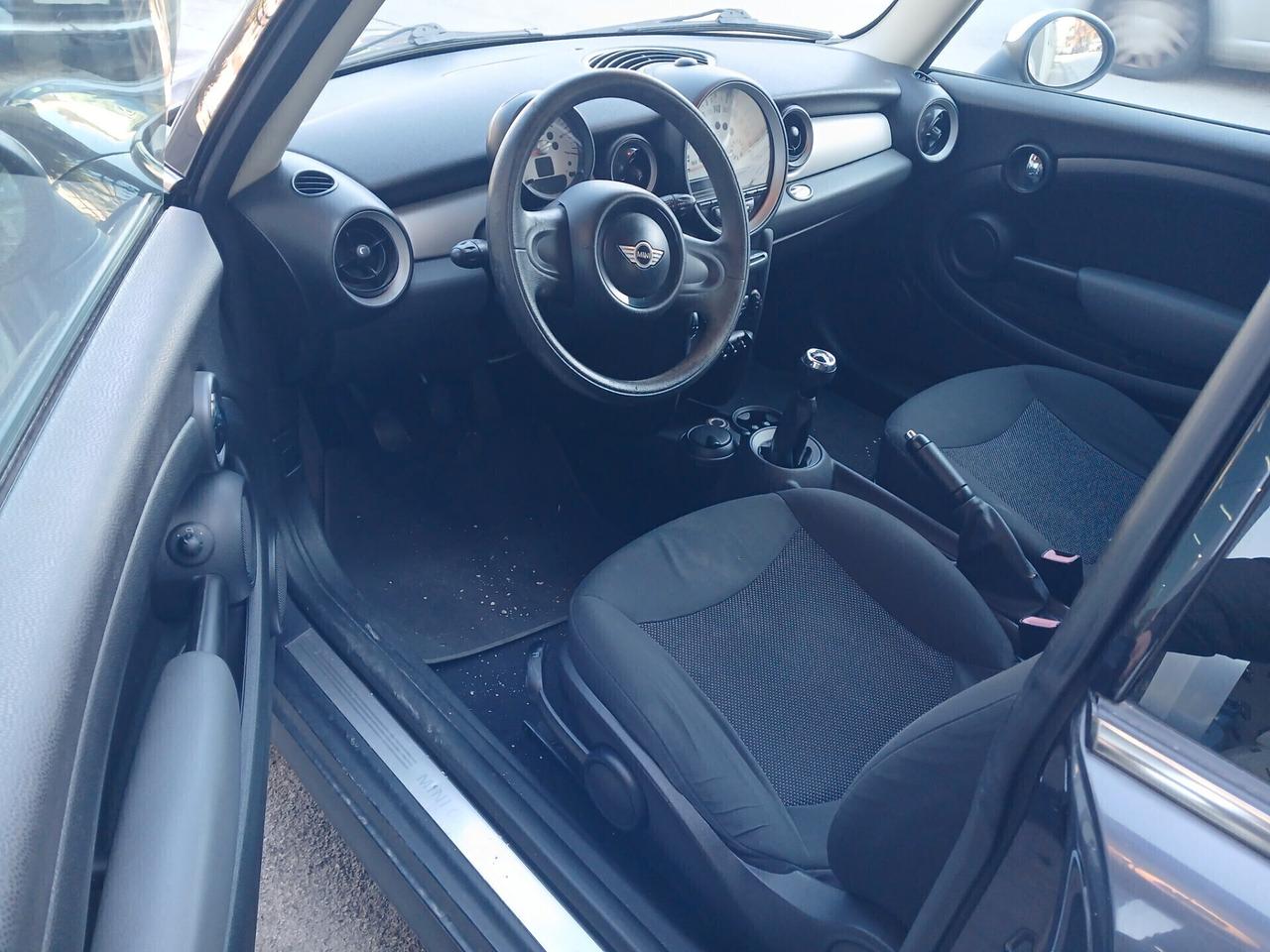 Mini 1.6 16V Cooper D