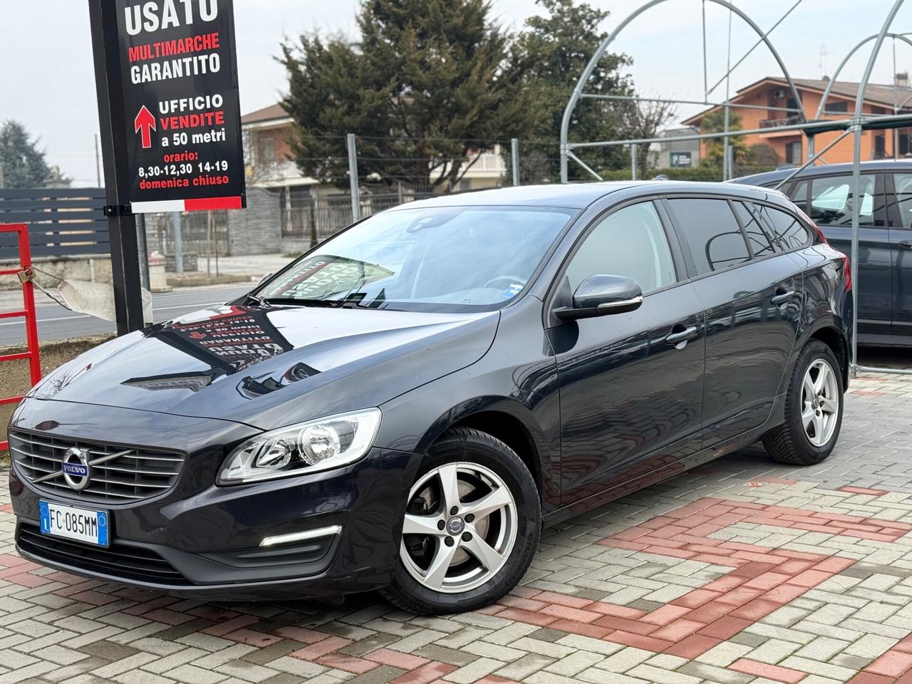 Volvo V60 D2 Geartronic Momentum 84000 KM