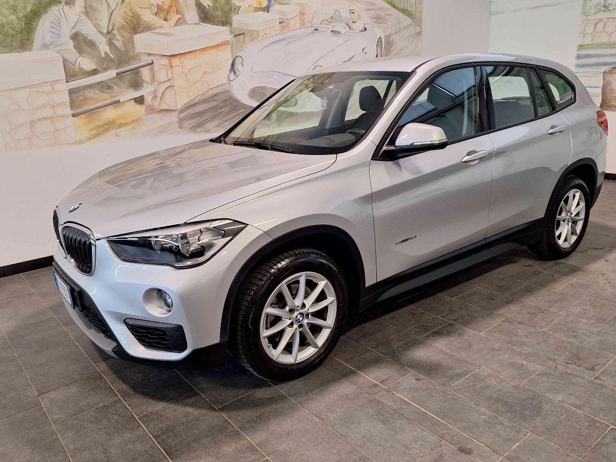 BMW X1 sDrive18i Adv - UNICO-PROPR - X NEO-PATENTATI - RETRO-CAMERA- PORTELLO ELETTR - GARANZIA