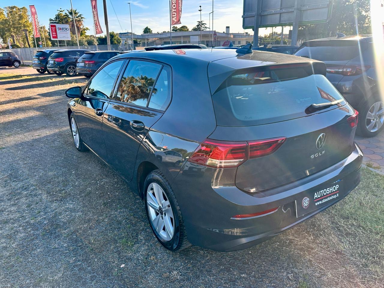 VOLKSWAGEN - Golf VIII - 2.0 TDI DSG Life 5p. - UNIPRO. - FINANZIABILE - NEOPATENTATI