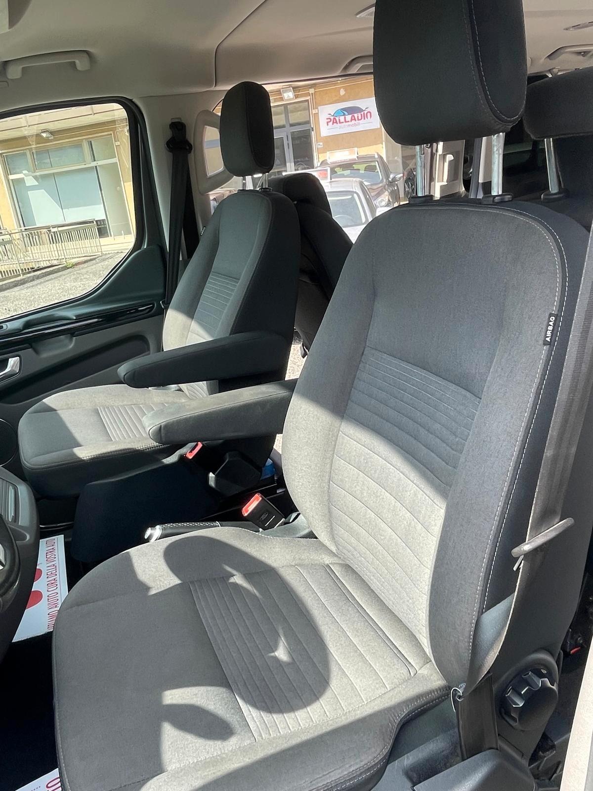 Ford Tourneo Custom 320 2.0 EcoBlue 185CV MHEV PC Titanium