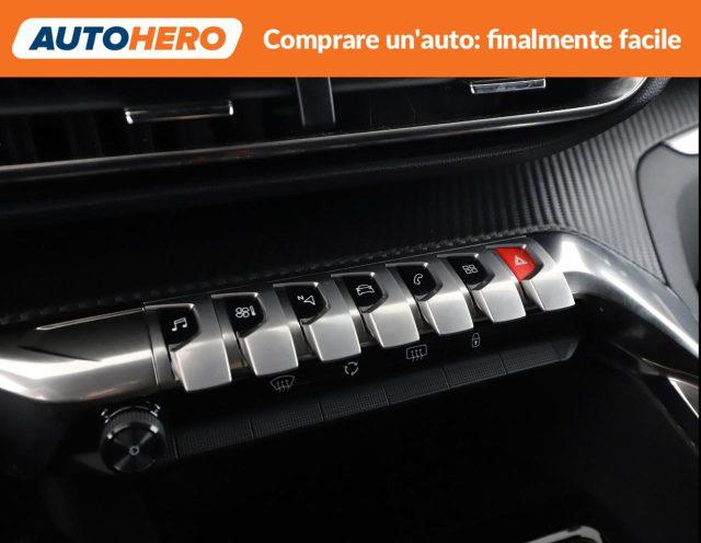 PEUGEOT 3008 Hybrid 136 e-DCS 6 Active Pack