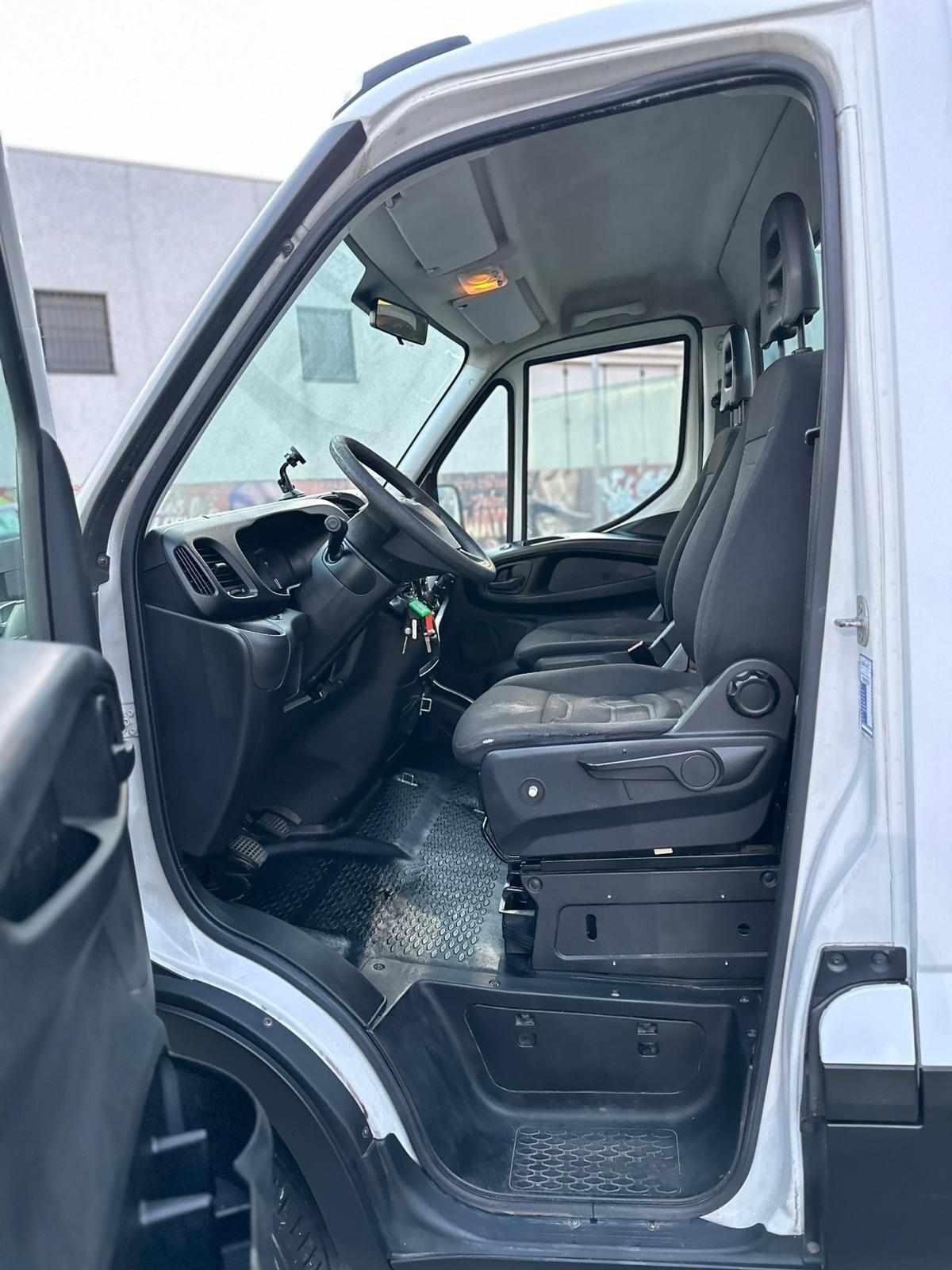 Iveco Dailly metano cc 3.0 passo 3.45