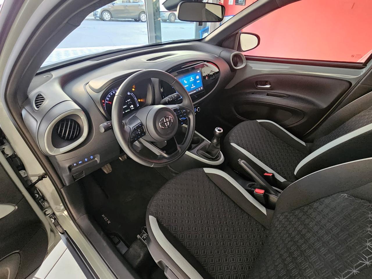 Toyota Aygo X 1.0 VVT-i 72 CV 5 porte Lounge