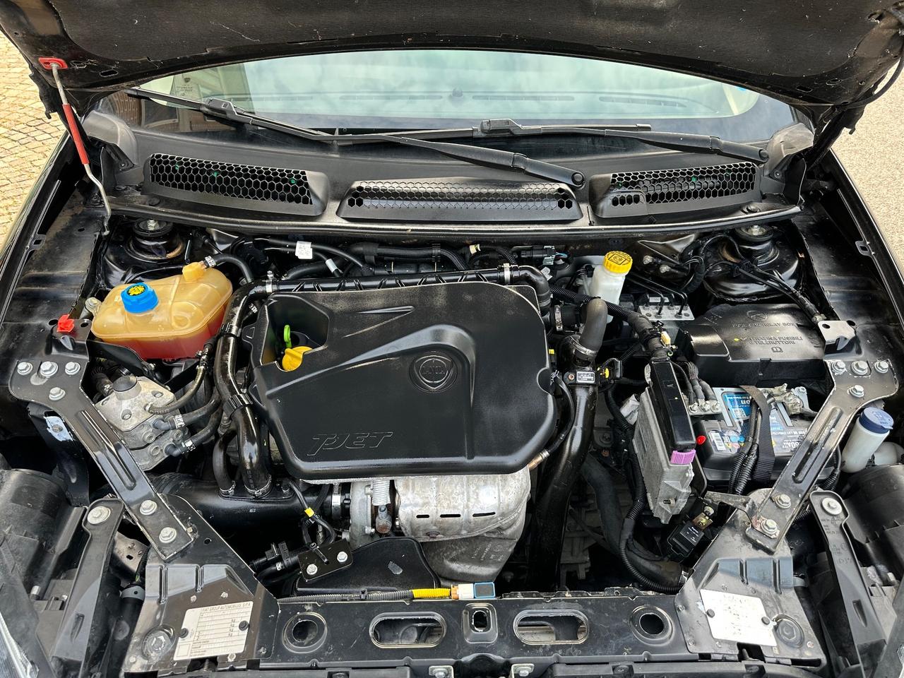 Lancia Delta 1.4 T-Jet 120 CV Platino Ecochic GPL