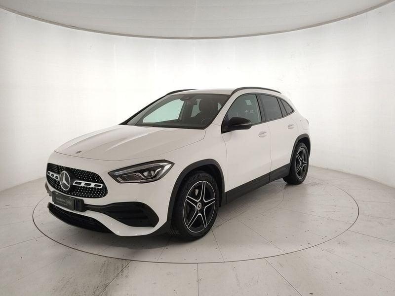 Mercedes-Benz GLA 200 d Premium 4matic auto