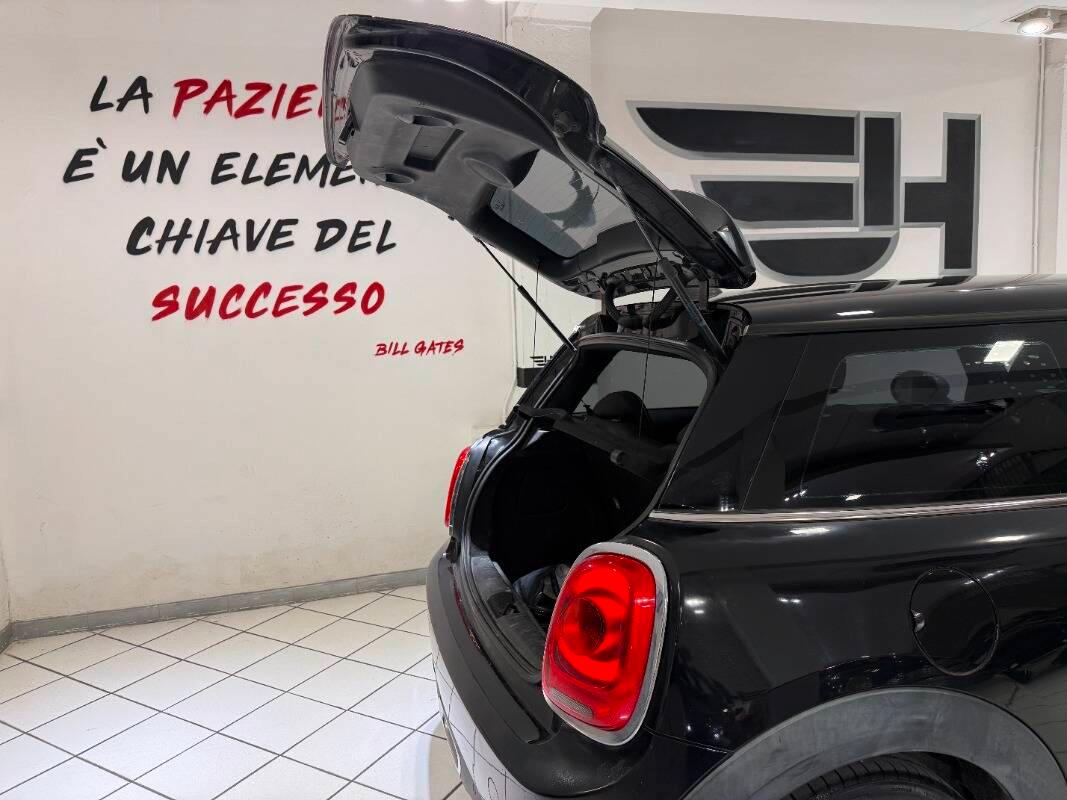 Mini Mini 3 Porte 1.5 Cooper D 3p auto