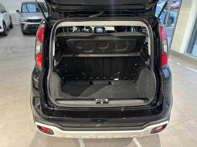 Fiat Panda 1.0 FireFly Hybrid Pandina Cross 5posti