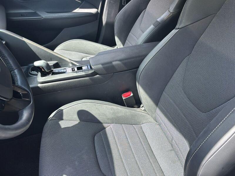 Toyota C-HR 2.0 PHEV E-CVT Lounge