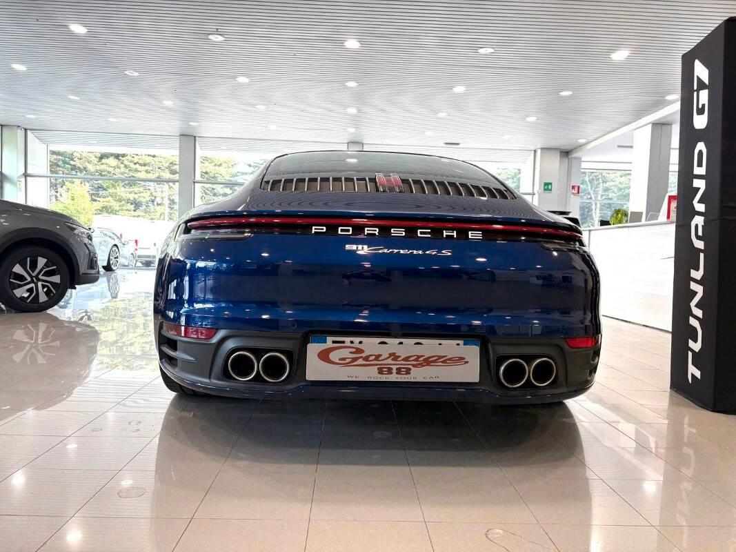 Porsche 911 Coupé 3.0 Carrera 4S auto