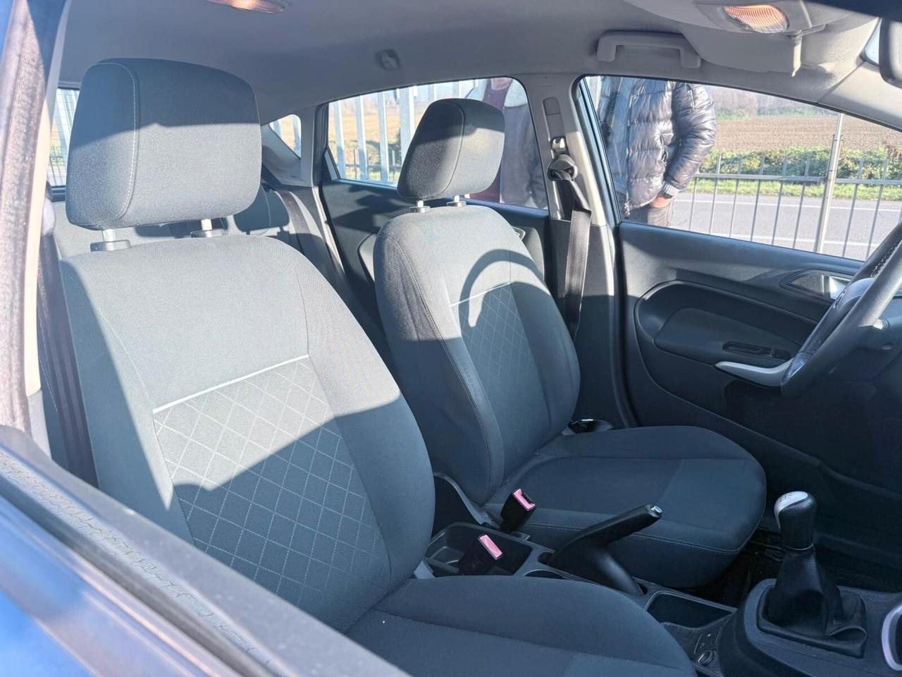 Ford Fiesta 1.2 BENZINA 2012 NEOP.