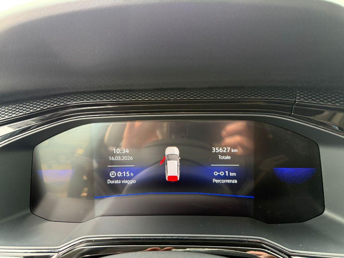 VOLKSWAGEN - Polo - 1.0 TSI Style