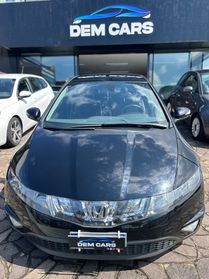 Honda Civic 1.8 i-VTEC 5p. Exec. LH i-P i-Sh