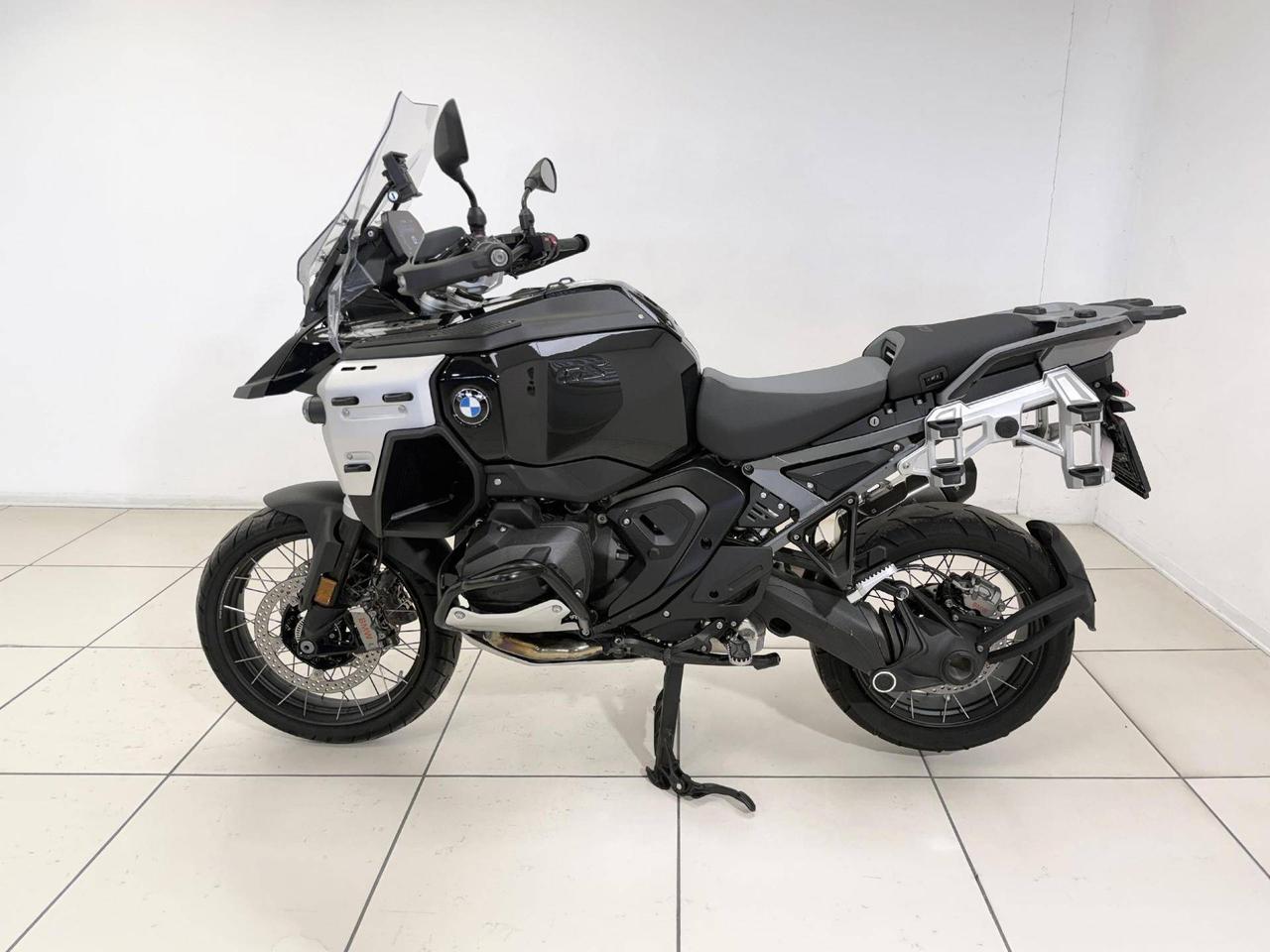 BMW R 1300 GS Adventure Triple Black