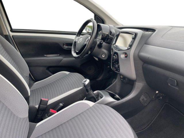 TOYOTA Aygo 1.0 VVT-i 72 CV 5 porte x-play
