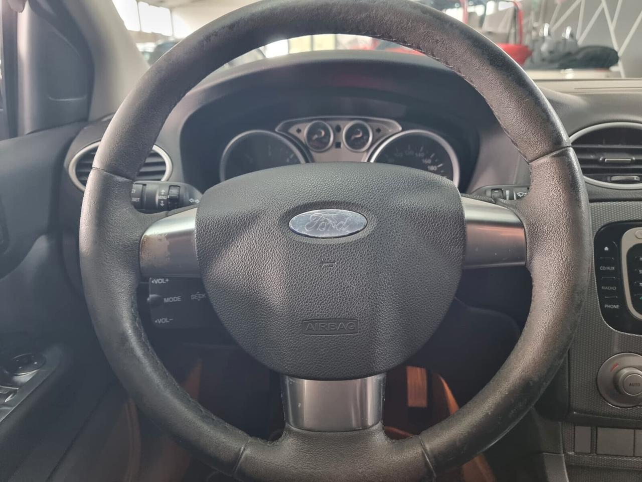 Ford Focus 1.6 TDCi (90CV) 5p. Titanium NEOPATENTATI