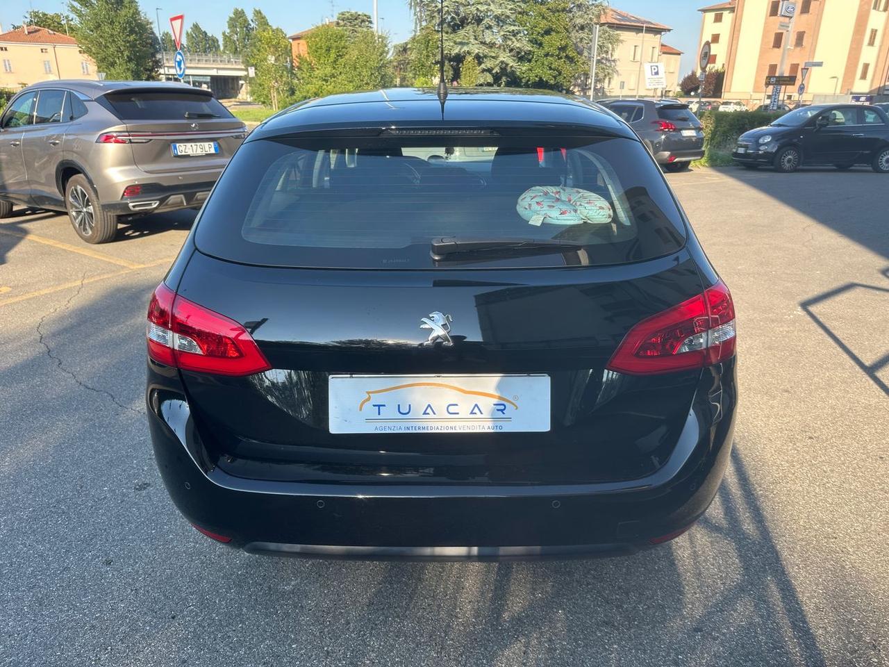 Peugeot 308 Allure 1.5 Blue HDI 130 #6489