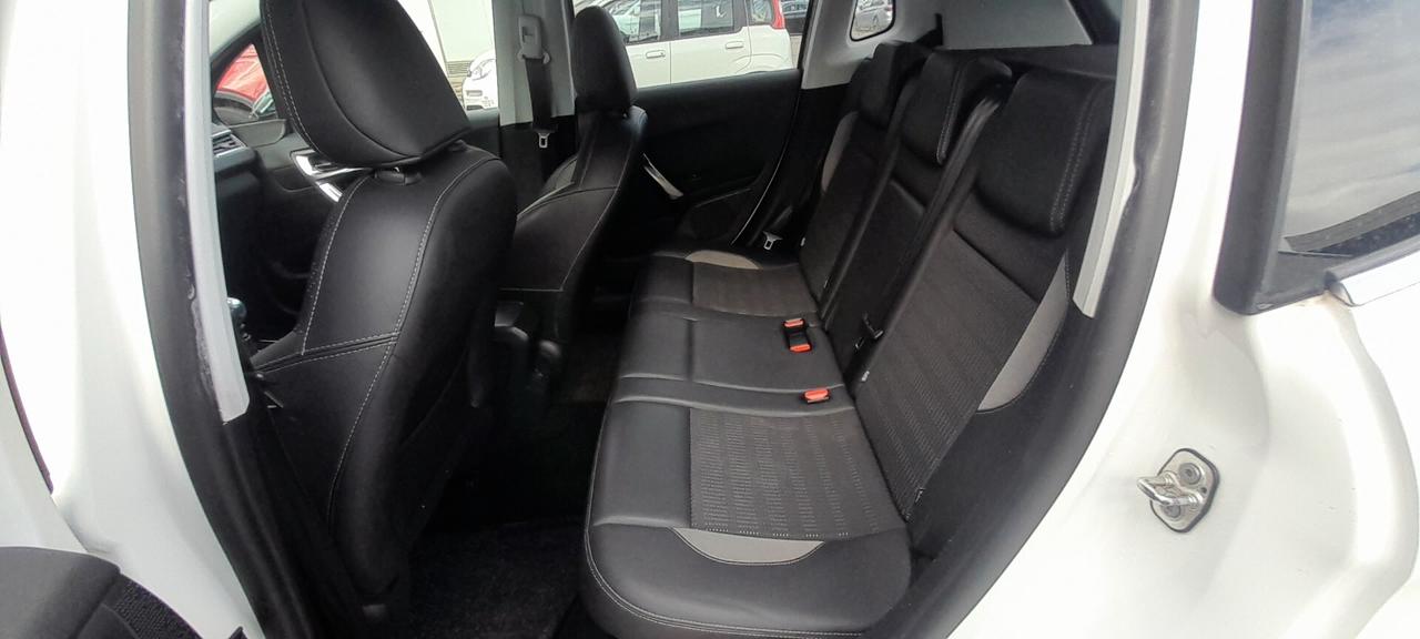 Peugeot 2008 BlueHDi 120 S&S Féline