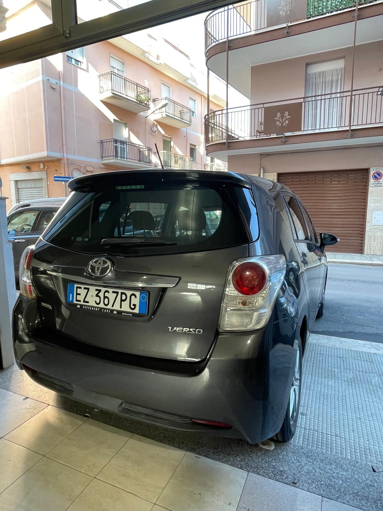 Toyota Verso 1.6 D-4D Style