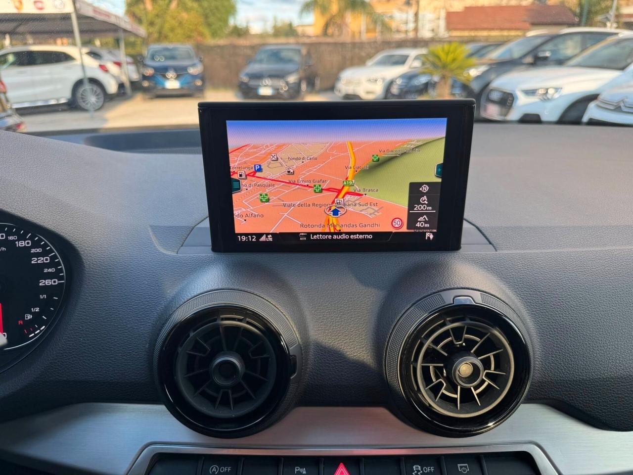 Audi Q2 30 TDI S tronic