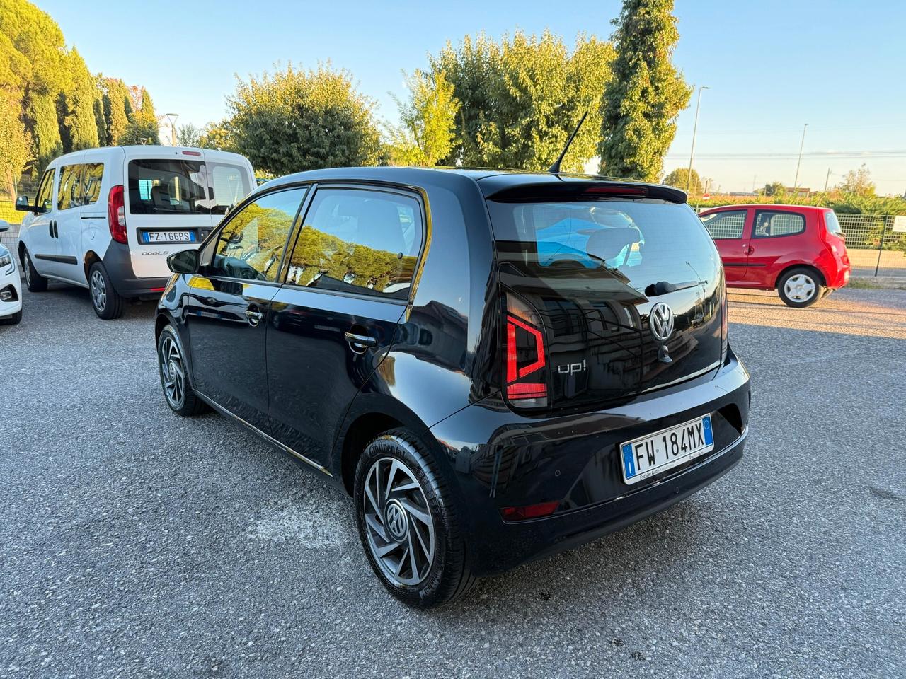 Volkswagen up! 1.0 5p. eco move BlueMotion Technology