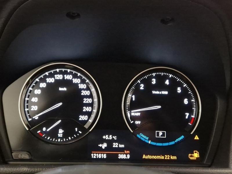 BMW 225 e ACTIVE TOURER iPerformance Business autom.