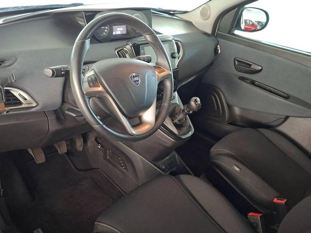 Lancia Ypsilon 5 Porte 1.0 FireFly Hybrid Gold