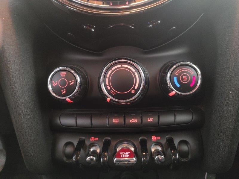 MINI Mini 5 porte (F55) - Mini 1.5 One 75 CV Baker Street 5 porte