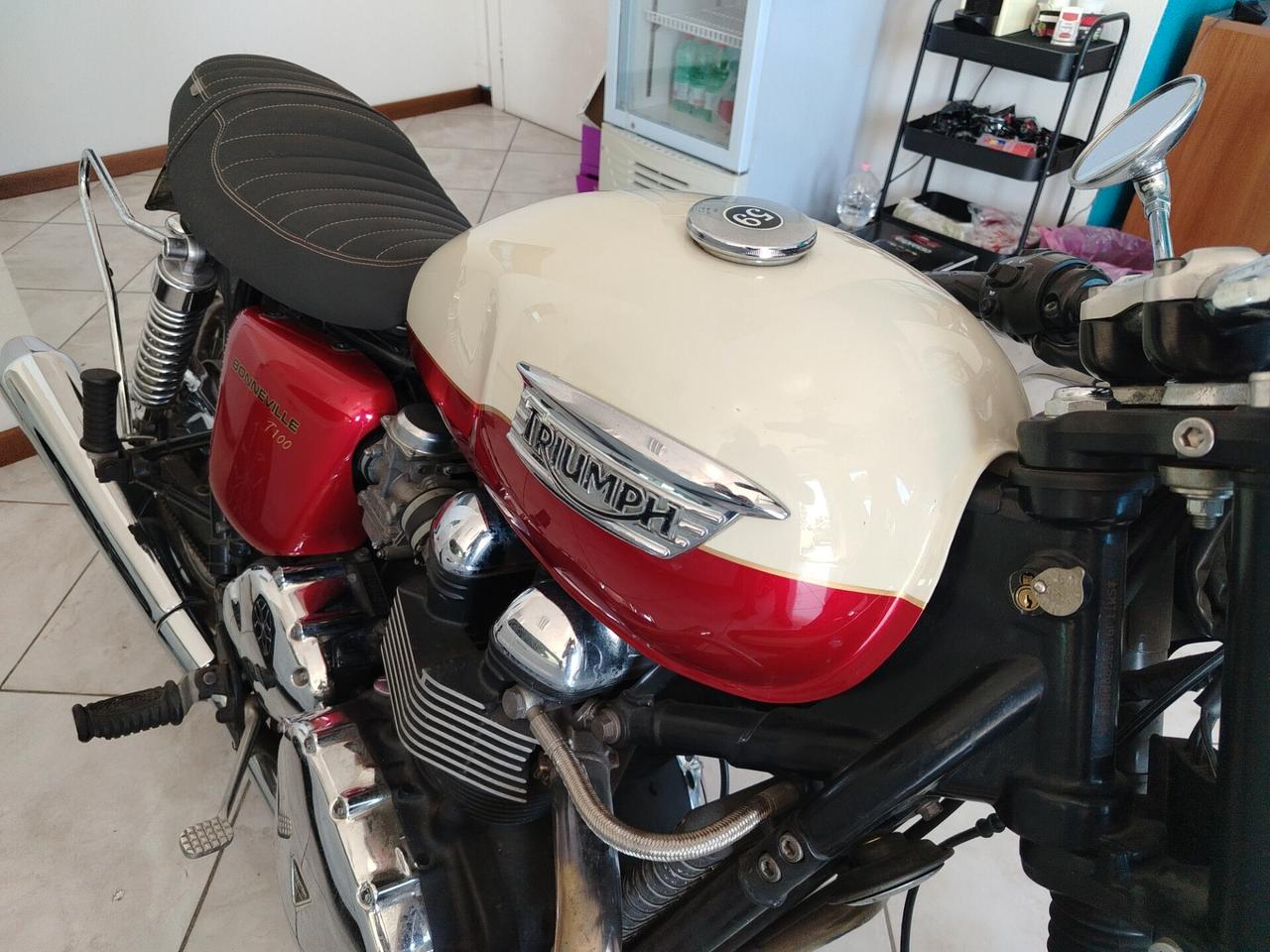 Triumph Bonneville T100
