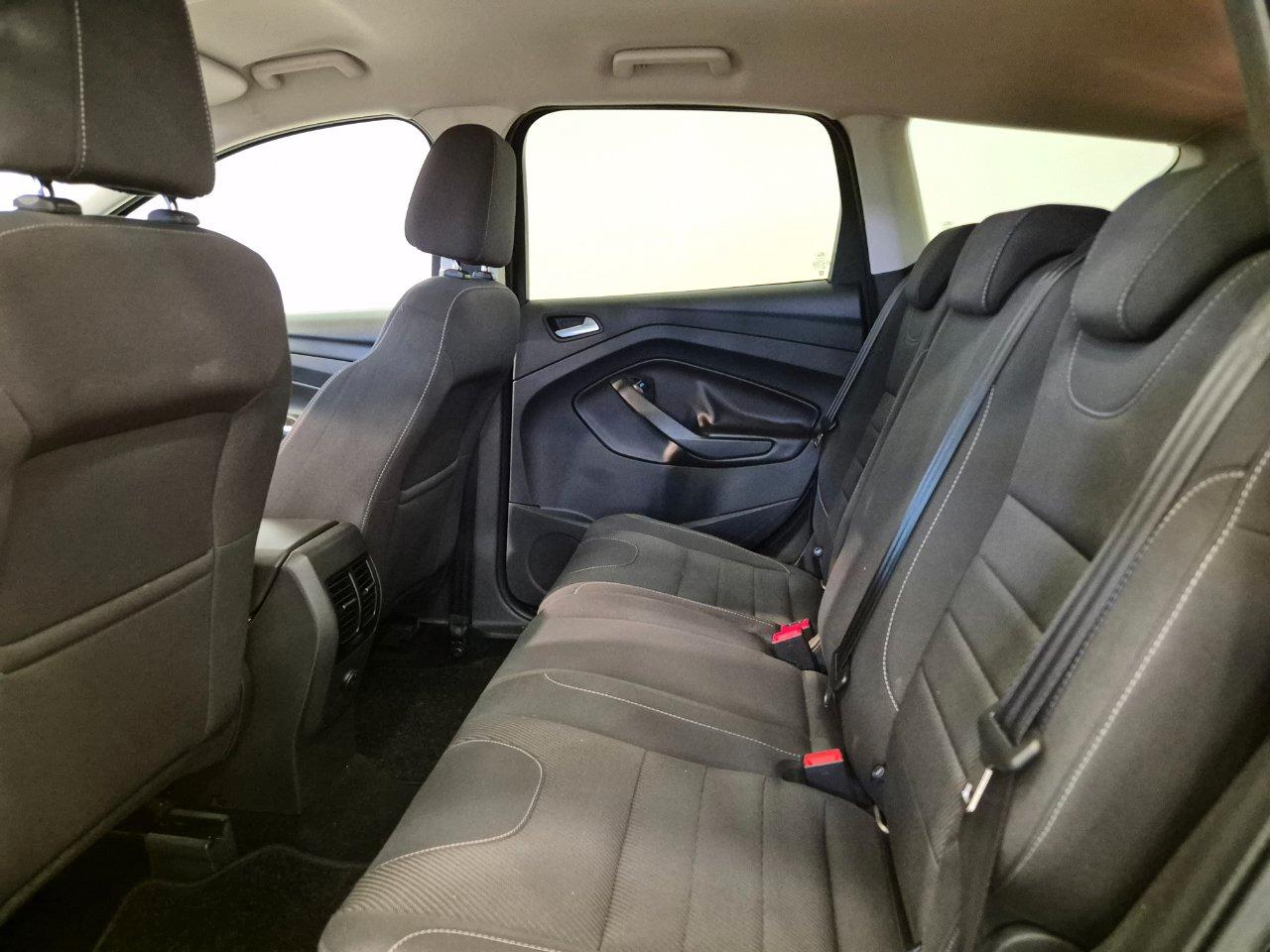 Ford Kuga 2.0 tdci Titanium 2wd 120cv - UNIPROPRIETARIO - Sens. Park. - Cruise/Lim