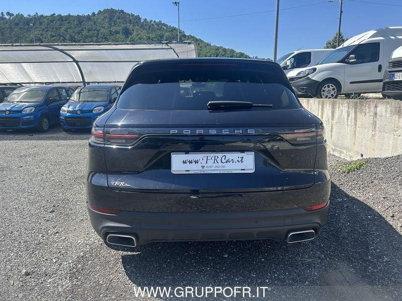 Porsche Cayenne 3.0 V6 E-Hybrid INCIDENTATO - PREZZO PIU' IVA