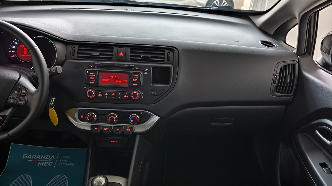 Kia Rio 1.2 CVVT 5p. Cool