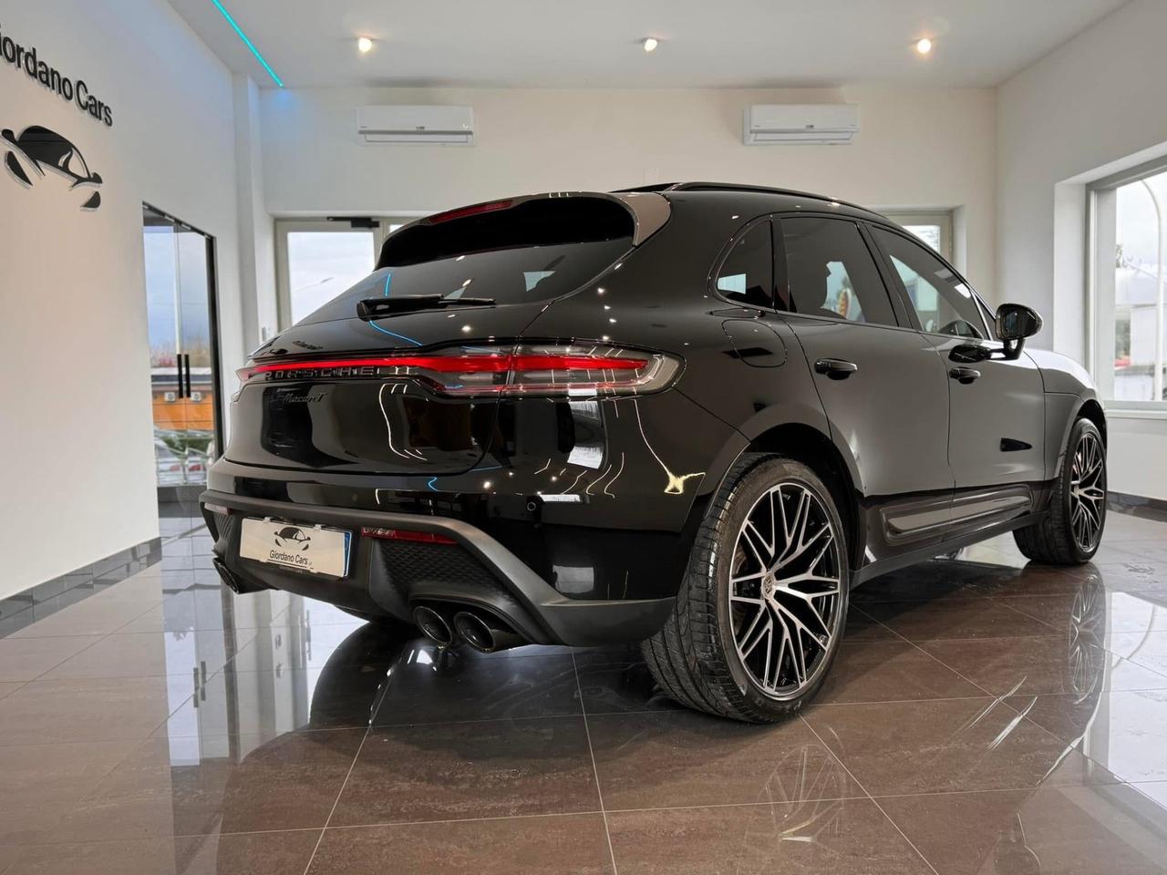 Porsche Macan 2.0 T 265cv scarichi sportivi da vetrina