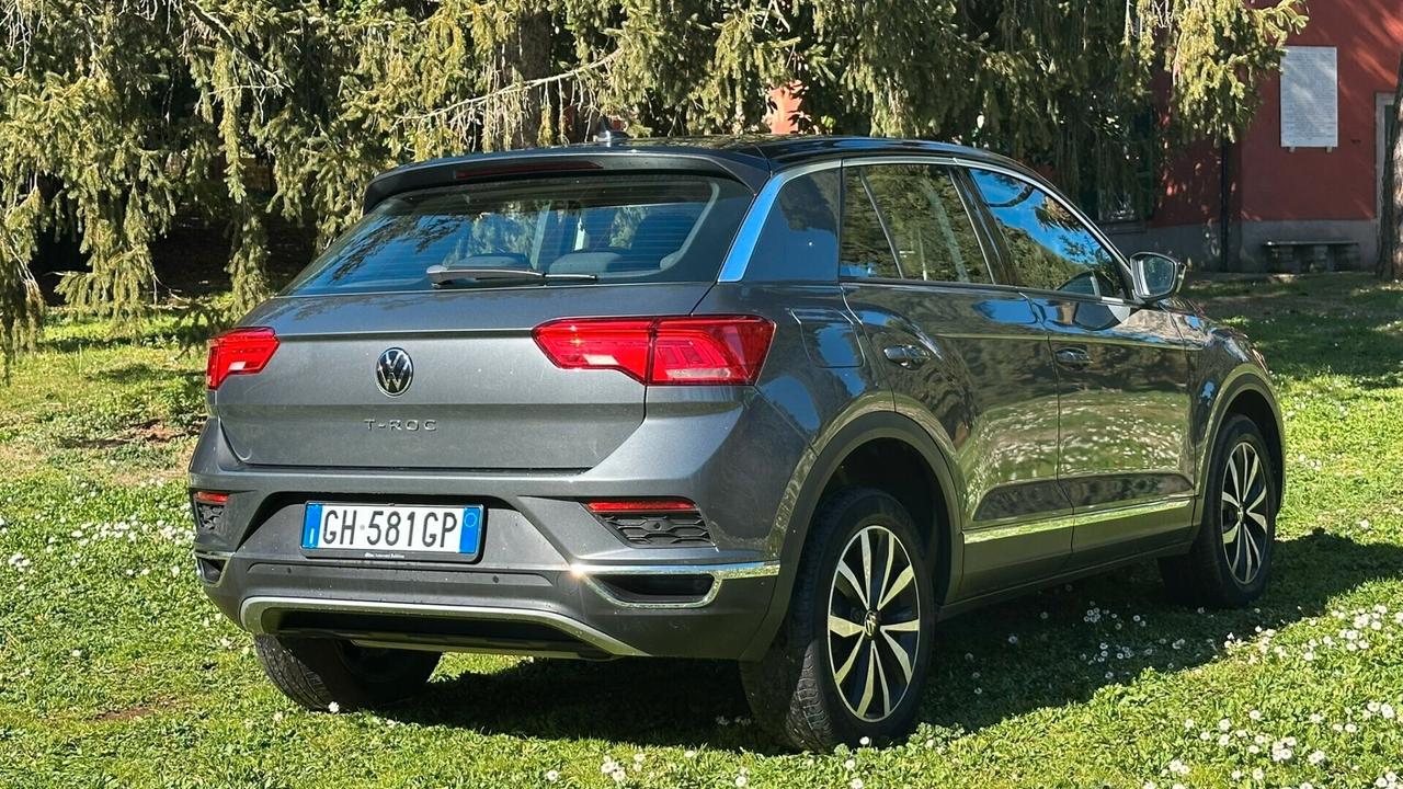 Volkswagen T-Roc 1.0 TSI Business BlueM Tech 2021 Neop LEGGI TESTO