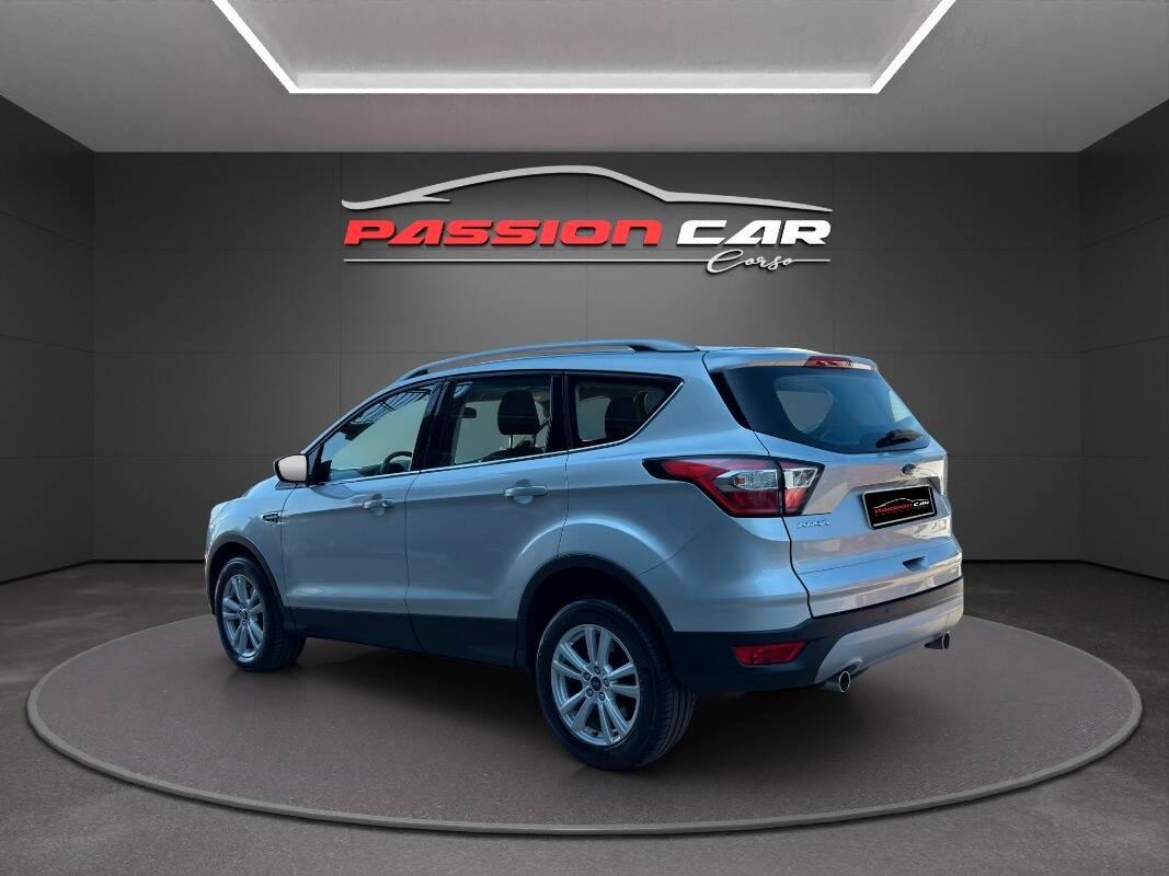 Ford Kuga 1.5 tdci Titanium s&s 2wd 120cv powershift