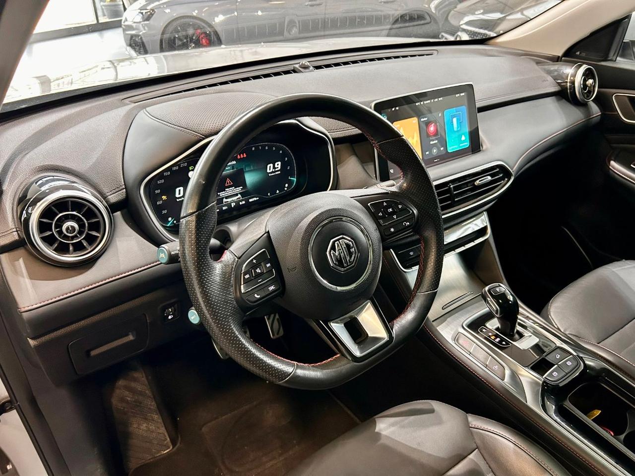Mg HS 1.5 t Luxury auto